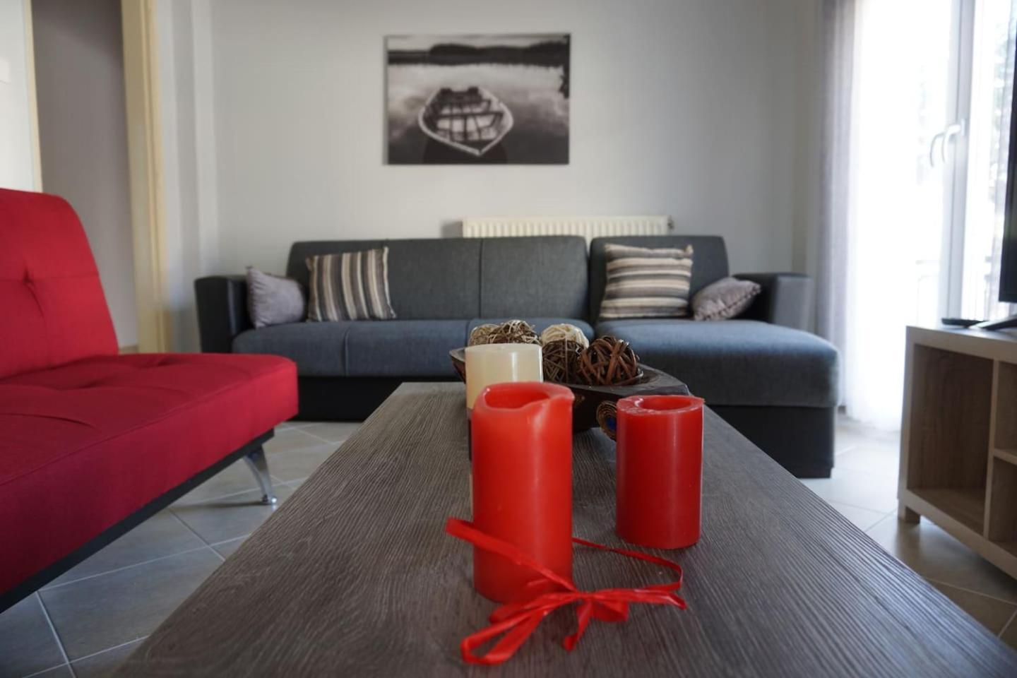 Seaside Family Apartment In Paralia Dionisiou المظهر الخارجي الصورة