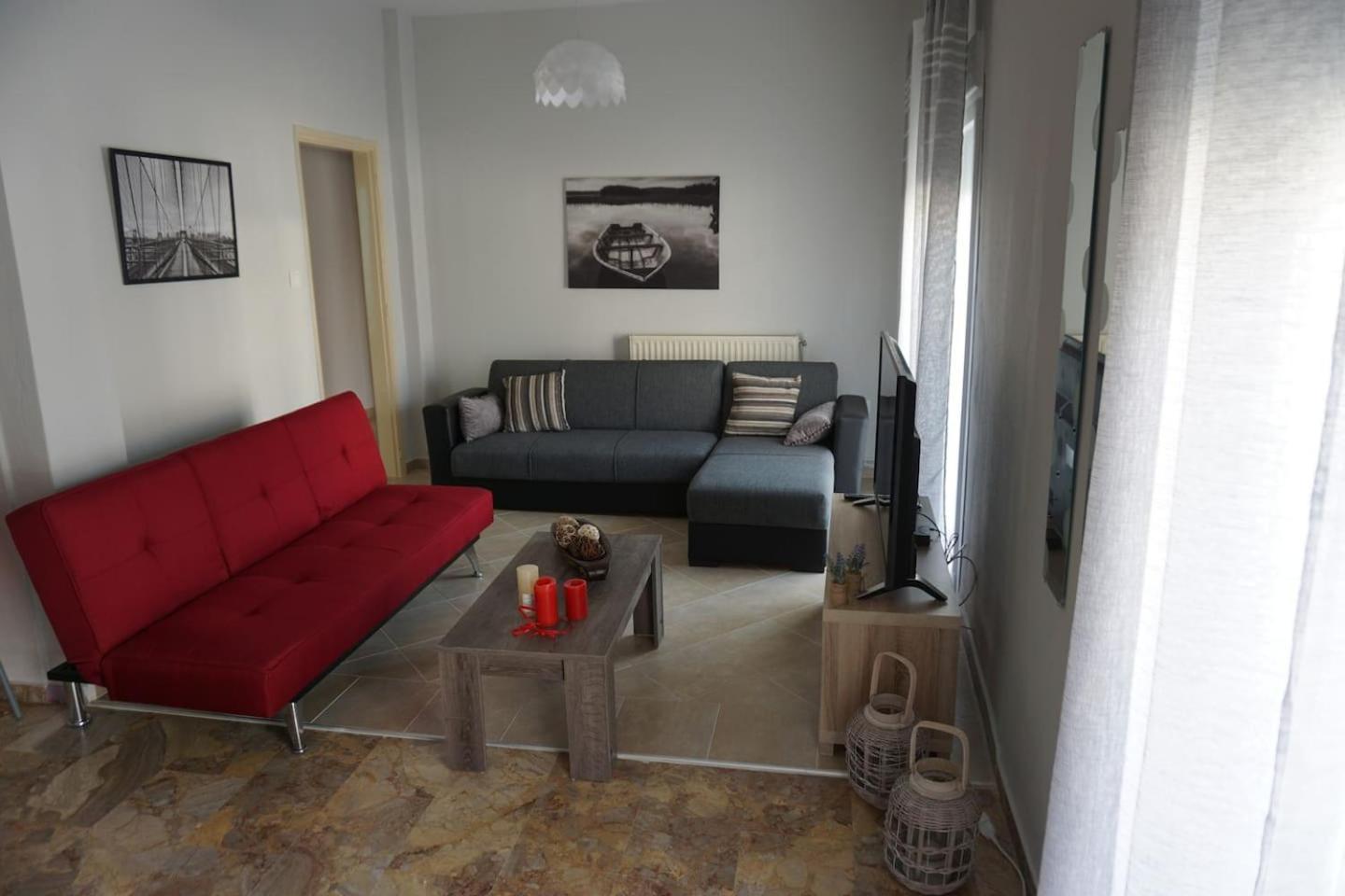 Seaside Family Apartment In Paralia Dionisiou المظهر الخارجي الصورة