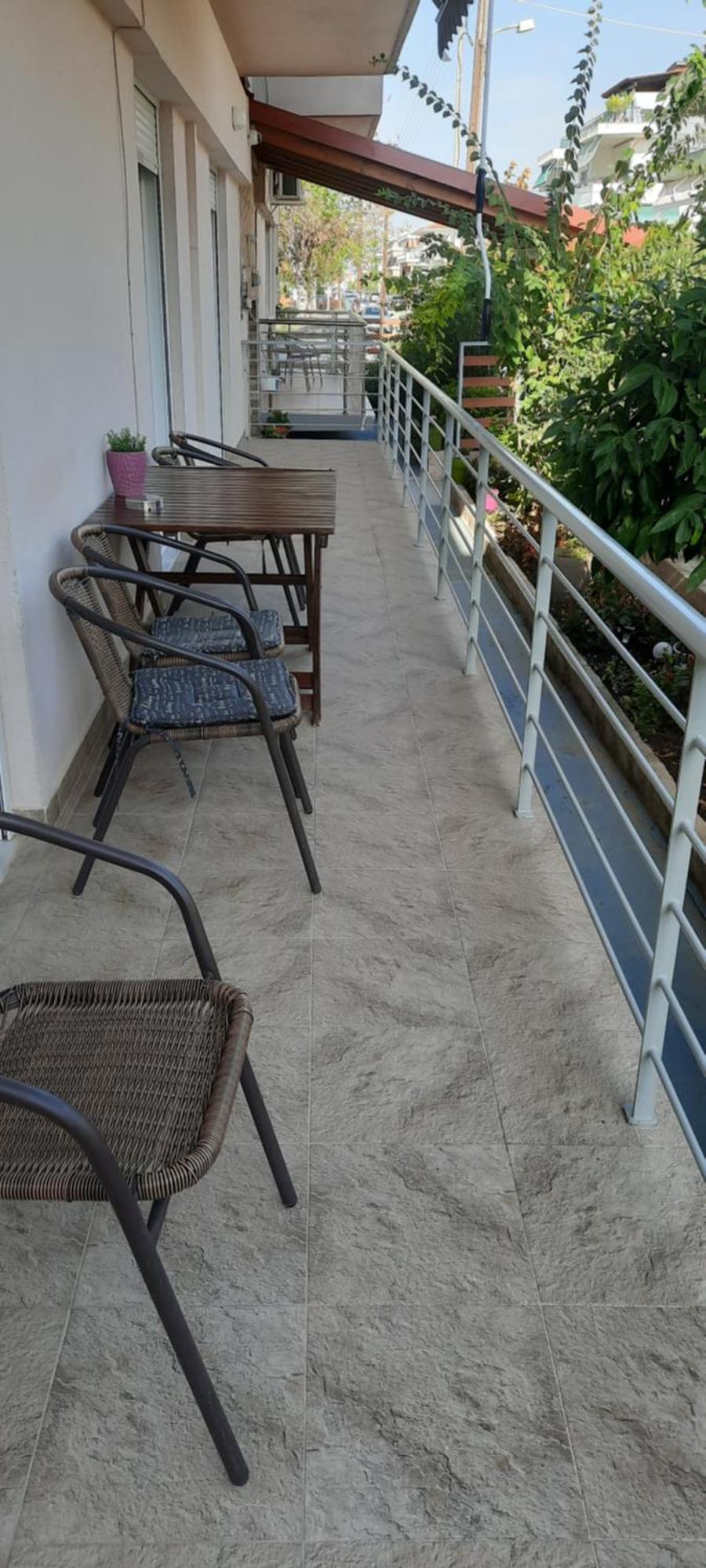 Seaside Family Apartment In Paralia Dionisiou المظهر الخارجي الصورة